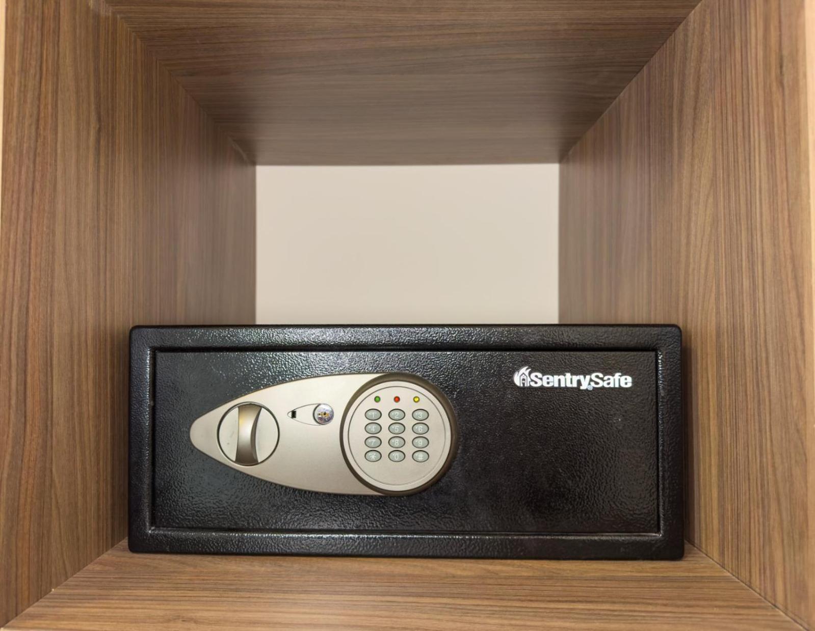סאן סלבדור Cardedeu Suites מראה חיצוני תמונה